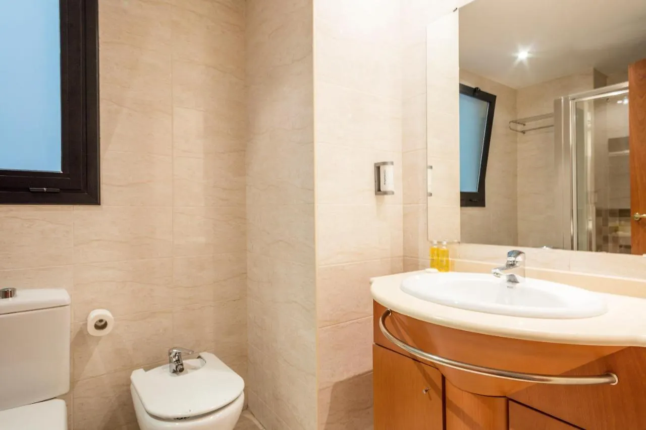 Habitat Apartments Carders Барселона