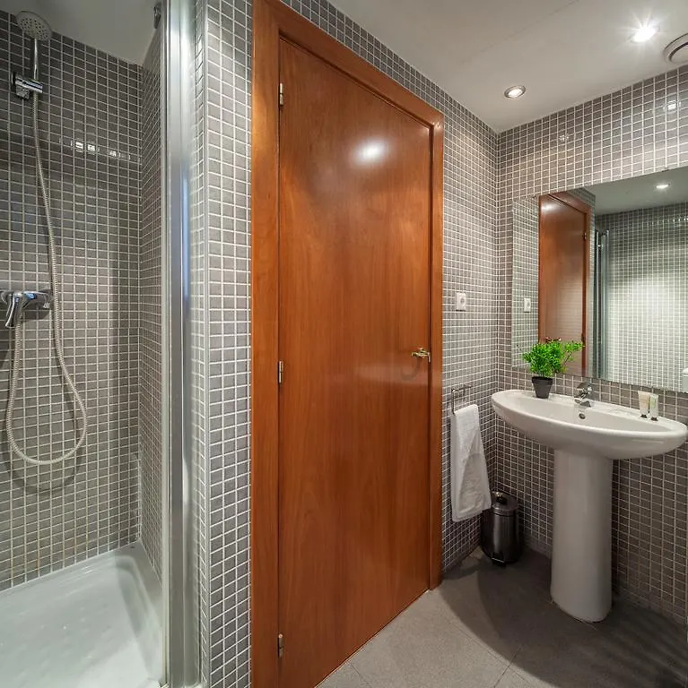 Habitat Apartments Carders Барселона